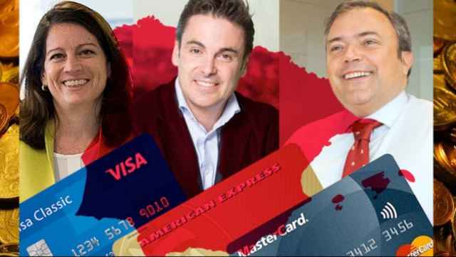 Carmen Alonso (Visa), Juan Orti (American Express) y Ovidio Egido (MasterCard).