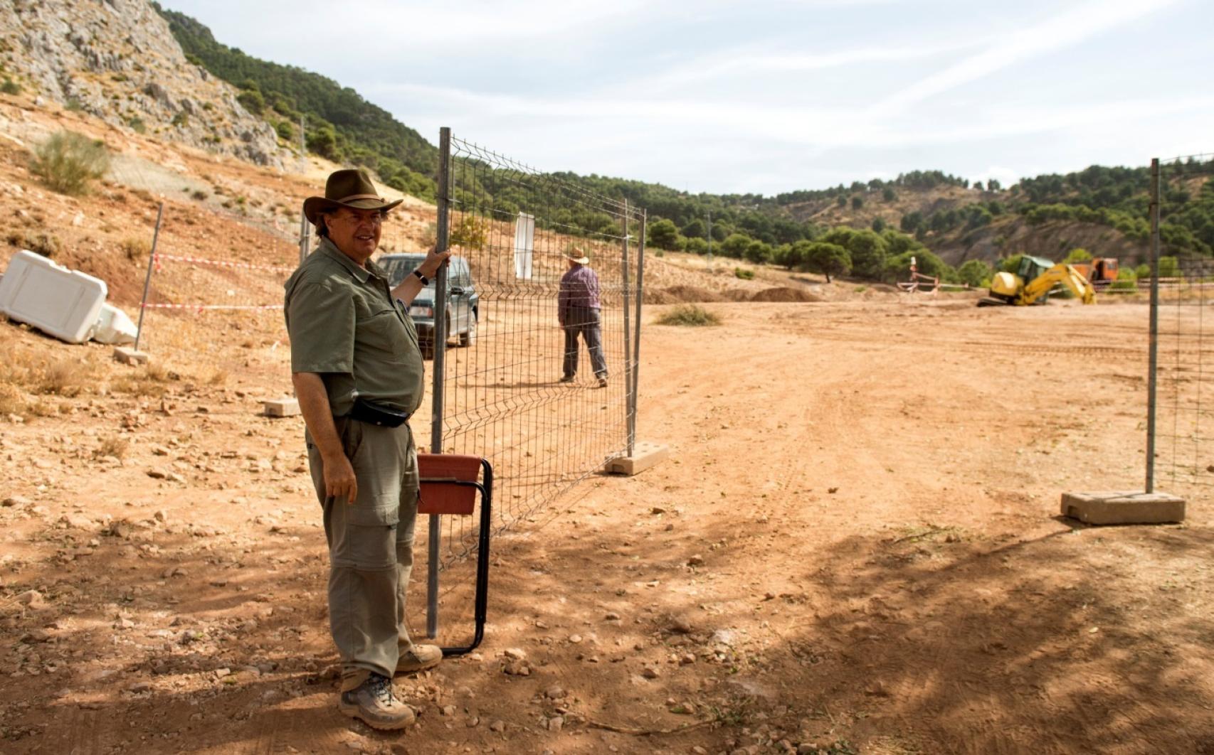 El responsable de la excavación, Javier Navarro.