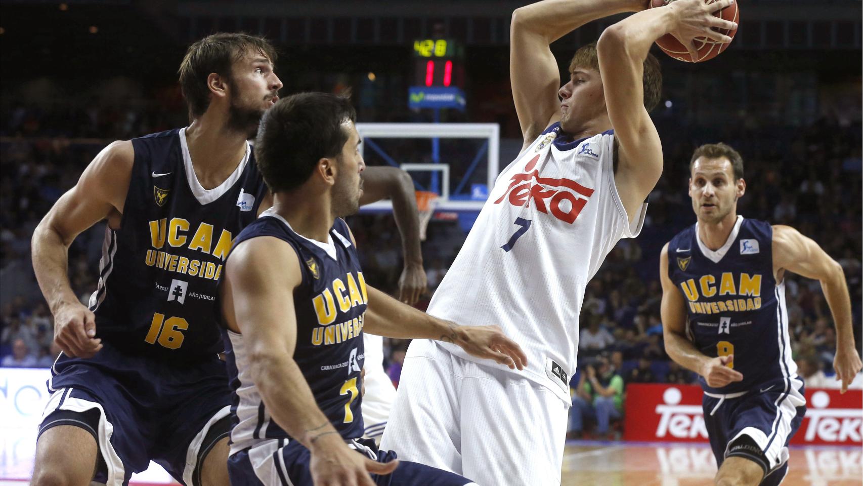 Llull y Doncic le chafan la sorpresa al UCAM Murcia