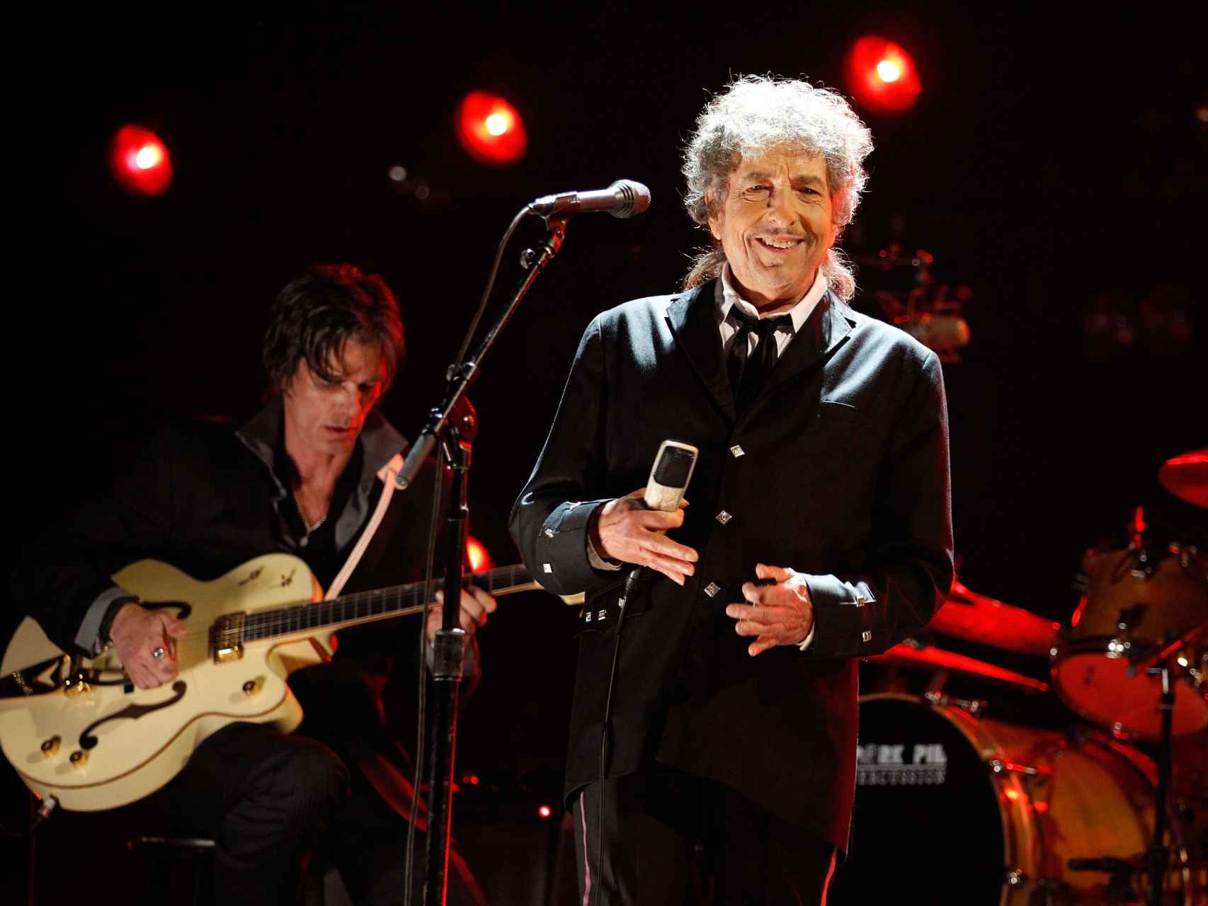 El Nobel Bob Dylan en un concierto en Londres, en 2004.