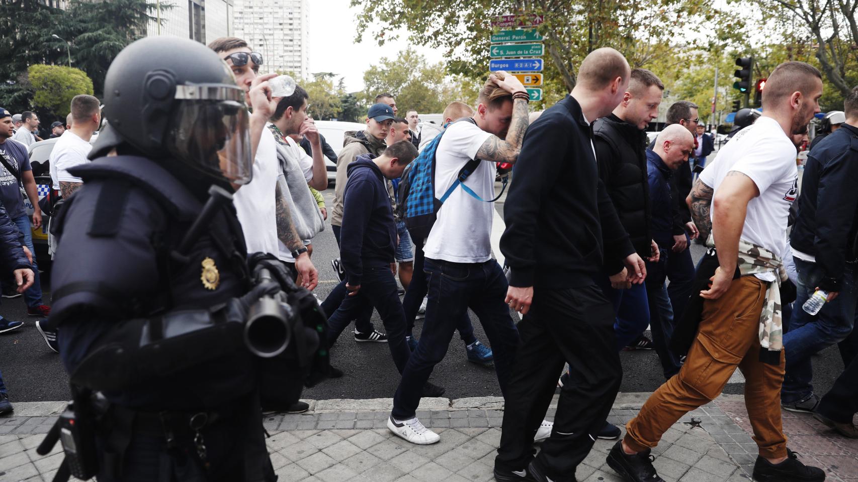 AFICIONADOS DEL LEGIA VARSOVIA EN MADRID