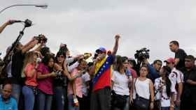 Capriles anuncia un plan de protesta maratoniano en protesta contra Maduro durante la marcha.