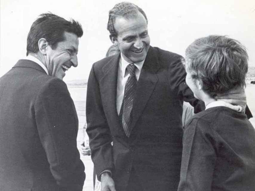 Felipe junto a su padre y al abulense Adolfo Suárez.