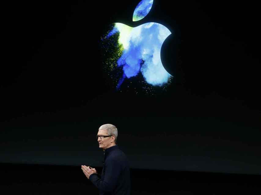 Tim Cook durante la última presentación de Apple.