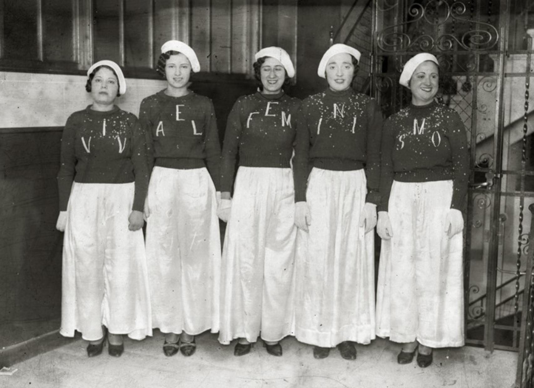 Pioneras feministas reivindicando su condición, en 1932.