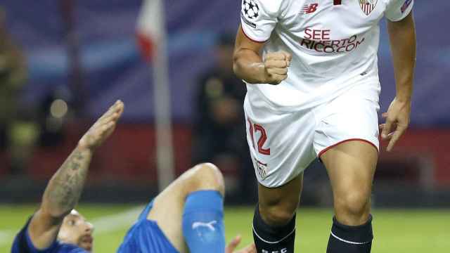 Ben Yedder celebra su gol con el Sevilla.