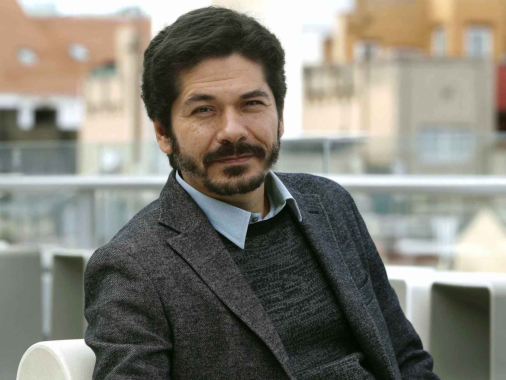 Juan Pablo Villalobos gana el Premio Herralde de novela.