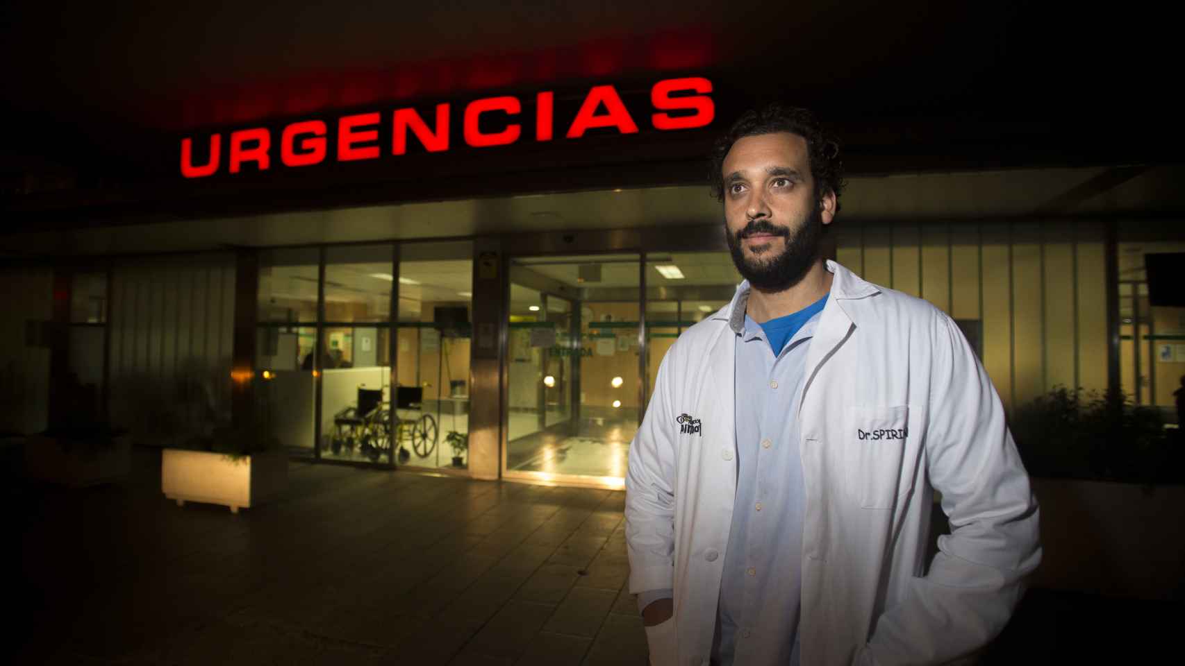 Jesús Candel (Granada, 1976), trabaja en las Urgencias del hospital Virgen de las Nieves de Granada