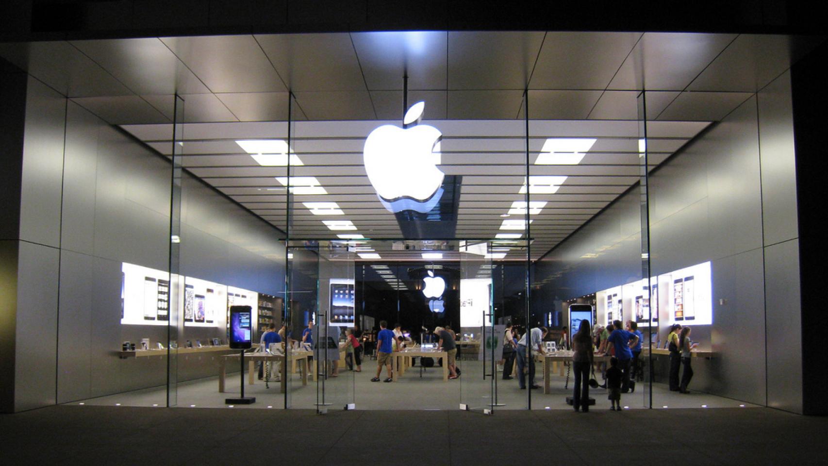 Trump quiere que Apple fabrique sus productos en territorio estadounidense