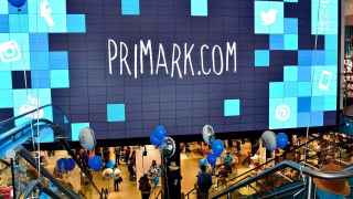 Interior de un establecimiento de Primark.