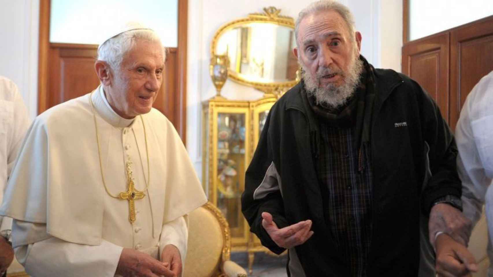 Fidel acudió a la recepción con el Papa Benedicto XVI en chándal