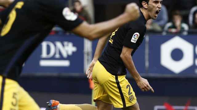 Godín celebra su gol contra Osasuna.