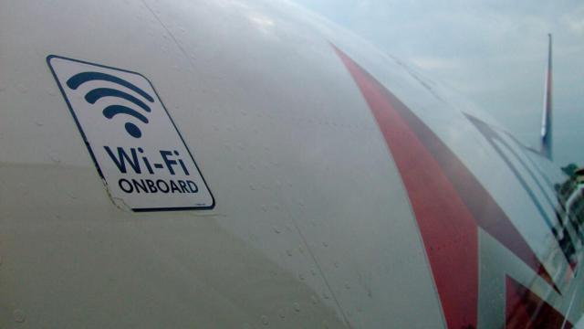 wifi-onboard-pegatina-avion-delta