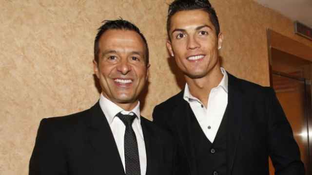 Cristiano Ronaldo junto a Jorge Mendes.