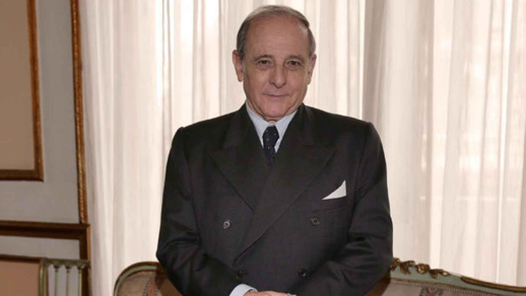 Emilio Gutiérrez Caba se ha metido en la piel del marqués de Llanzol.
