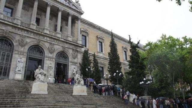 La fachada de la Biblioteca Nacional.