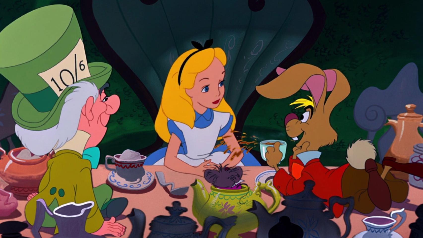 Alicia en el país de las maravillas, basada en la novela de Lewis Carroll.