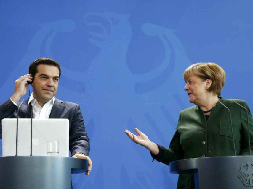 Tsipras y Merkel durante una rueda de prensa conjunta en Berlín.