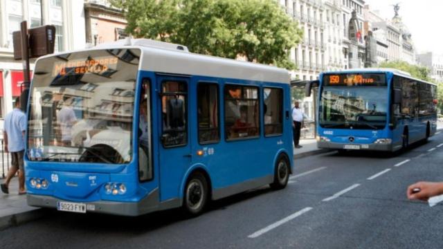 Manuela Carmena quiere poner jardines en el techo de los autobuses y las marquesinas