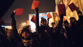Una ola de protestas ha sacudido el Parlamento polaco.