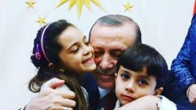 Bana Alabed y sus hermanos han visitado a Erdogan.