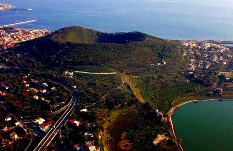 campi_flegrei_panorama