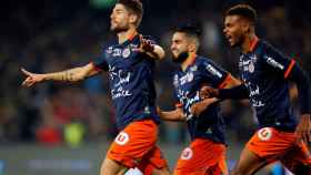 Los jugadores del Montpellier celebran un gol.