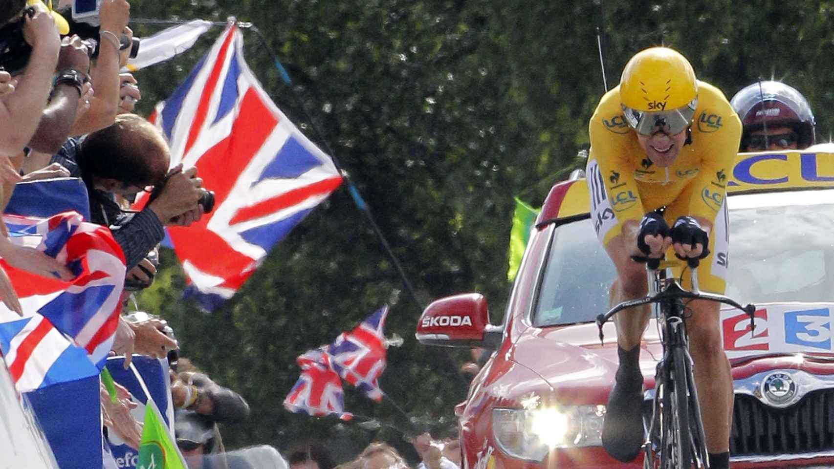 Bradley Wiggins, vestido con el maillot amarillo en el Tour 2012.