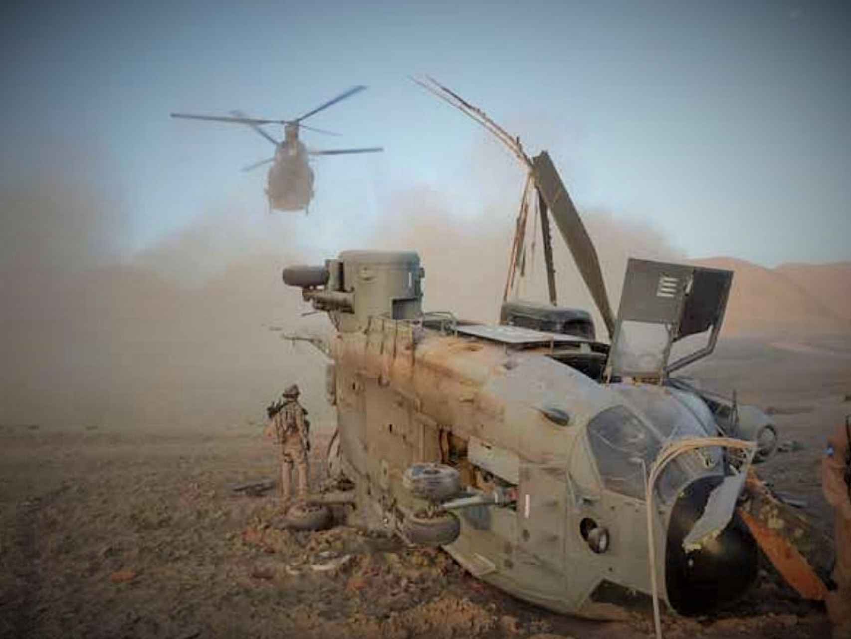 Helicópter Super Puma español accidentado en Afganistán.