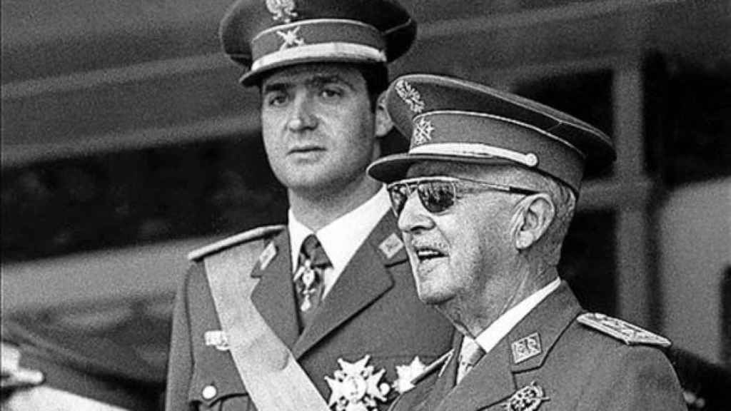 Franco y el rey Juan Carlos.