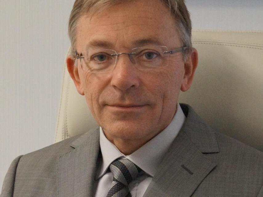 Enrique Llobell, presidente Colegio Oficial de Odontólogos.