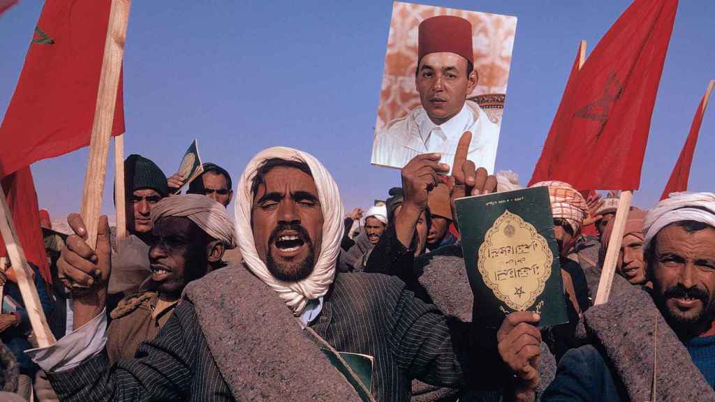 Más de 300.000 civiles participaron en la Marcha Verde, coordinada por Hassan II.