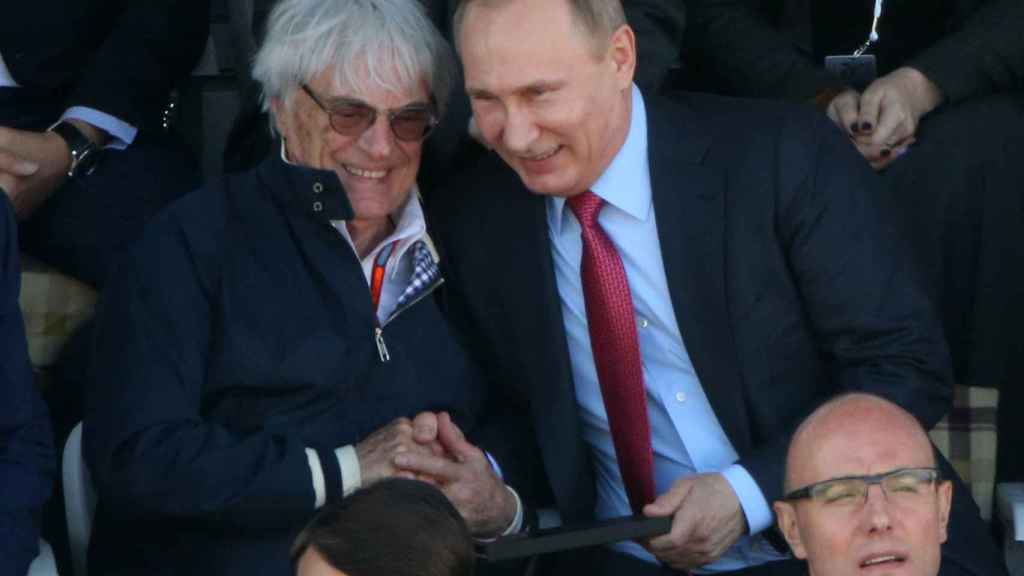 Ecclestone junto a Putin.