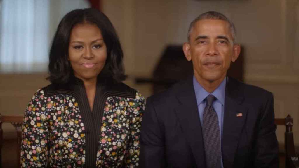 Barack y Michelle Obama presentaron su proyecto el mismo día de la investidura de Trump.
