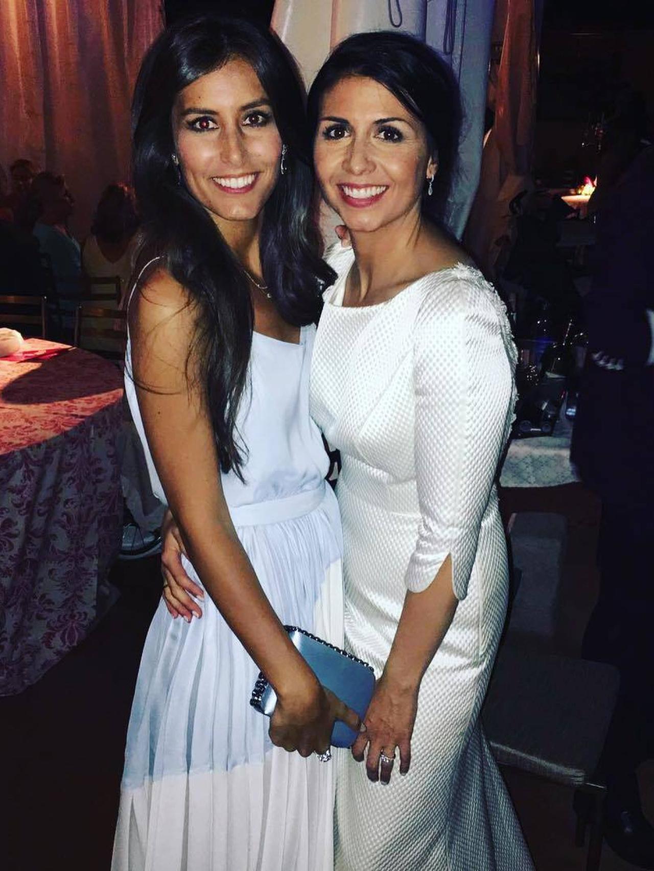 Ana Boyer y sara Verdasco el día de la boda de la hermana del tenista.