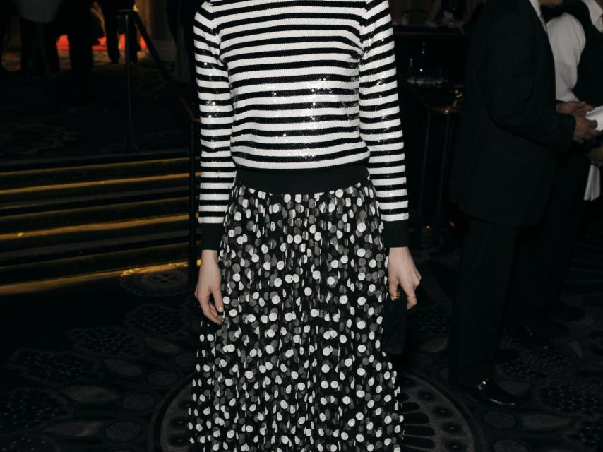 Emma Stone posa a su llegada aun evento al otro lado del charco.