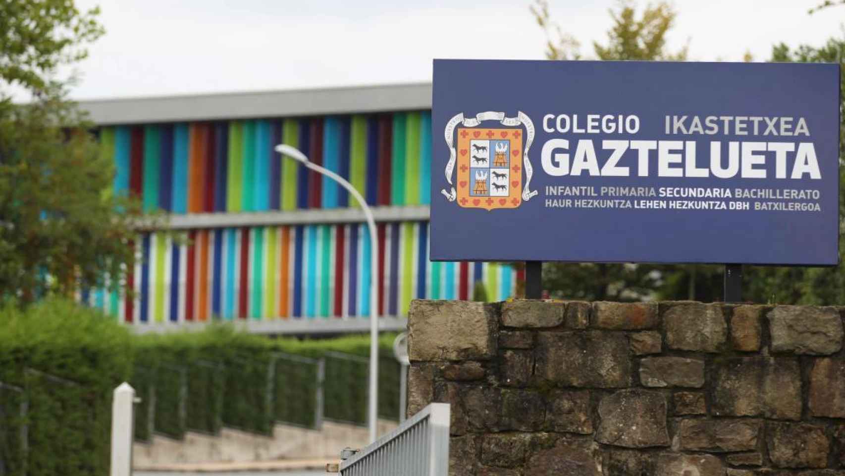 El colegio Gaztelueta está vinculado al Opus Dei. Buena parte de sus profesores pertenecen a la organización.