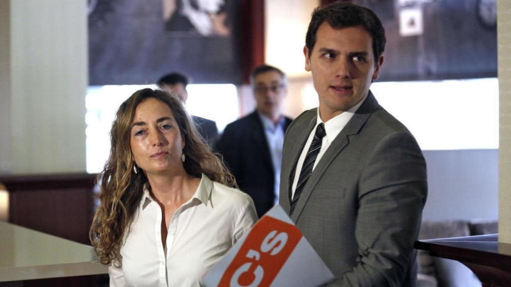 Albert Rivera con Carolina Punset.