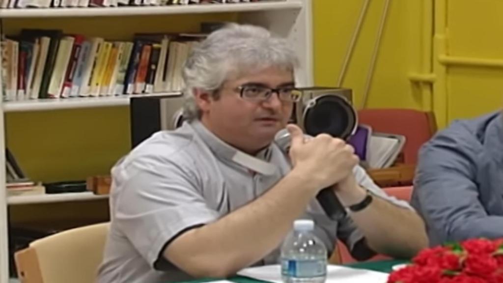 El cura Andrea Contin, en una imagen del canal YouTube