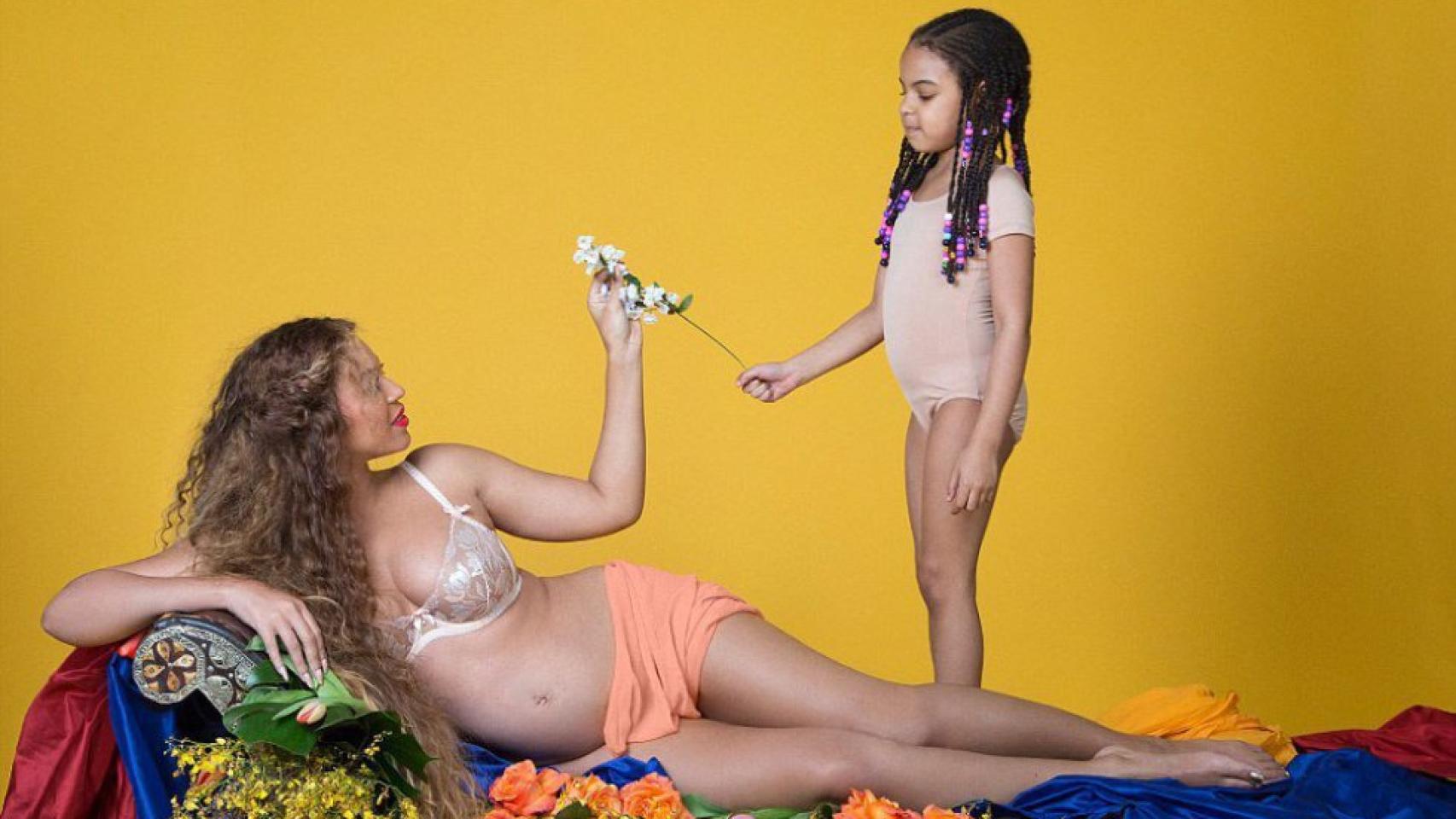Beyonce comparte el álbum de fotos de su embarazo