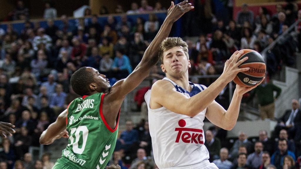 Luka Doncic durante el Baskonia-Real Madrid.