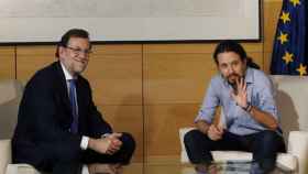 Mariano Rajoy con Pablo Iglesias en una imagen de archivo.