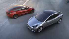 Tesla-Model-3-red-silver (1)