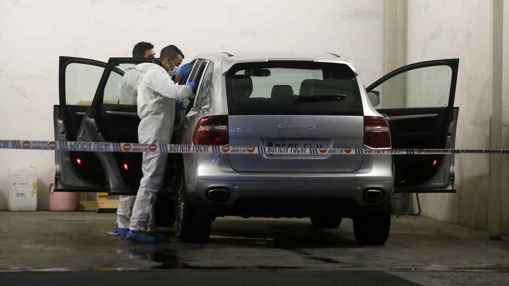Carmen Martínez recibió dos tiros en el interior de su Porsche Cayenne