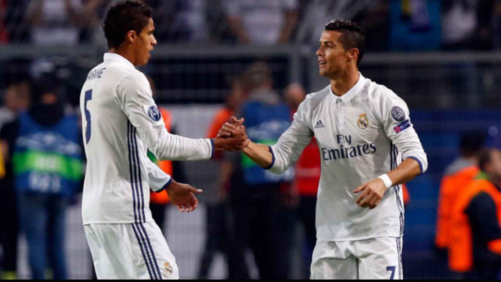 Varane y Cristiano Ronaldo