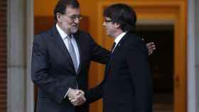 Mariano Rajoy y Carles Puigdemont.