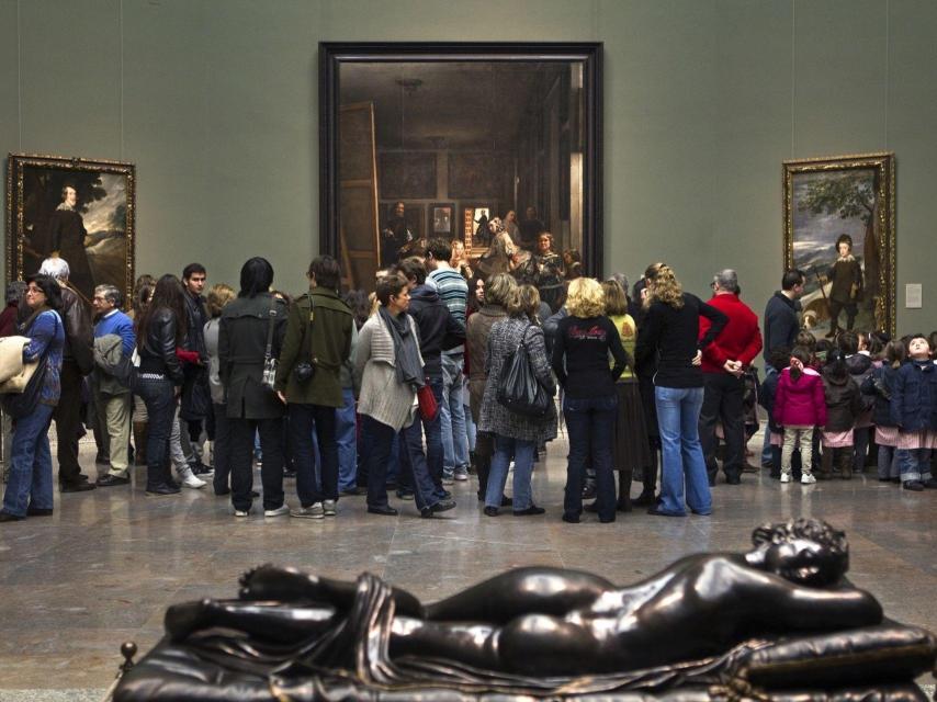 La sala más concurrida del Prado, con Las Meninas. MNP