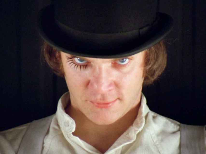 Alex, en una escena de la película La naranja mecánica, de Stanley Kubrick.