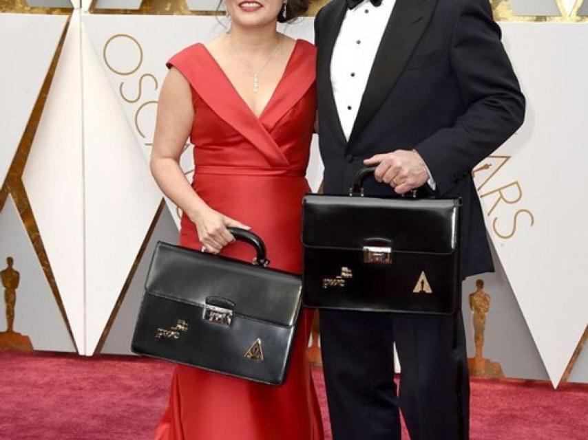 En estos dos maletines estaban los sobres oficiales con los ganadores, por duplicado.