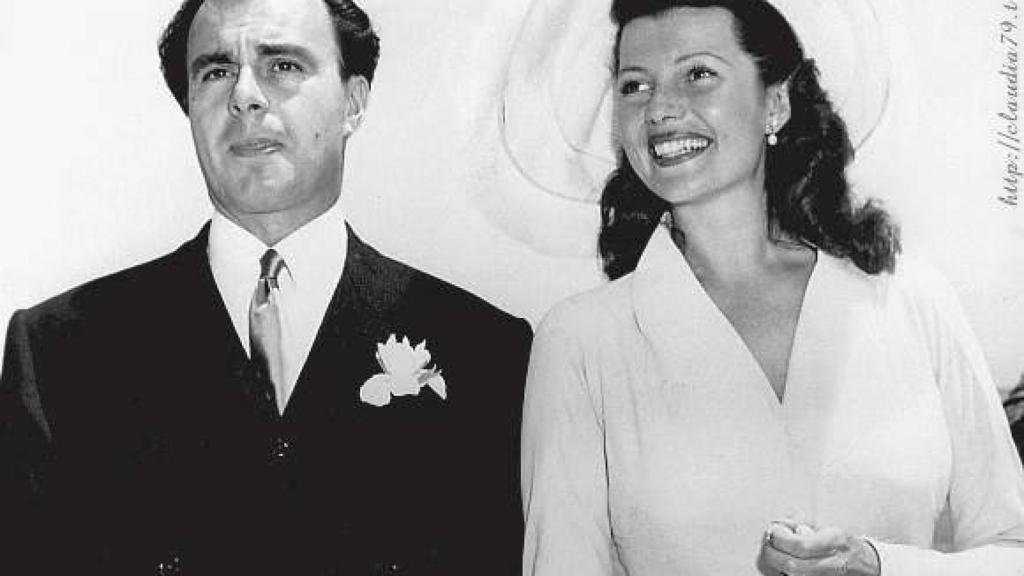El padre del actual Aga Khan en su boda con la actriz Rita Hayworth